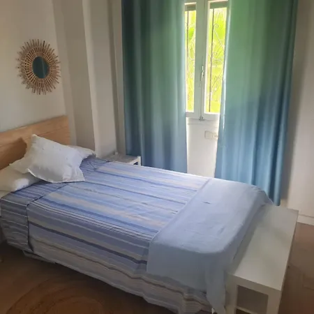 شقة And Cozy Flat With Pool Next To The
